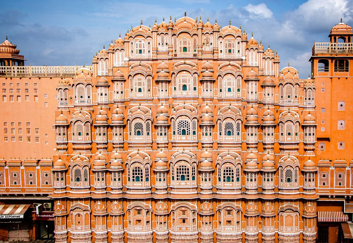 RTDC Tour Packages: Explore Jaipur, the Pink City